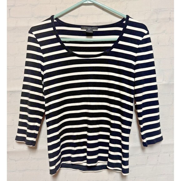Tahari Tops - Tahari Women's Black white stripe 3/4 Sleeve Sweater Blouse Pullover Knit medium